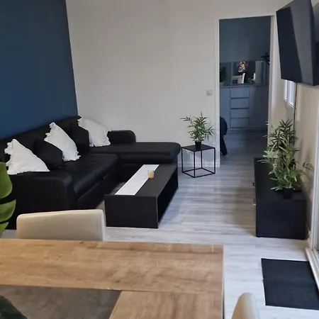 Joli à 10mn De Paris Appartement *